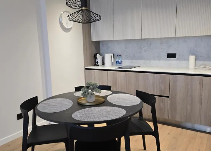 Haustory Deluxe Κλαϊπέντα